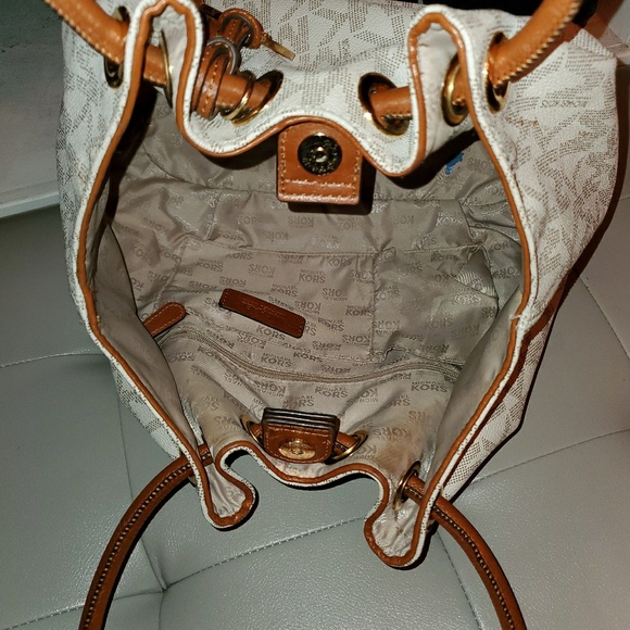 Mk Tote/Satchel - Picture 3 of 3